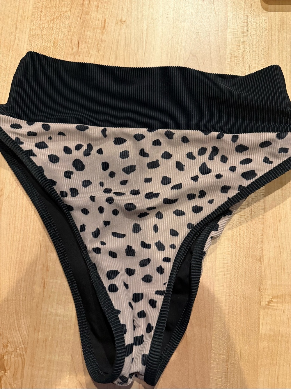 Beach Riot Leopard Bikini Set - Picture 5 of 6